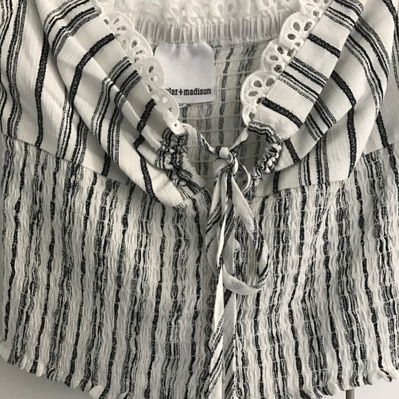 Smocked top - Picture 3 of 4